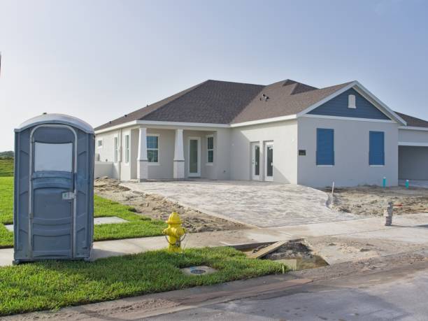 Best Portable bathroom rental  in Daytona Beach Shores, FL